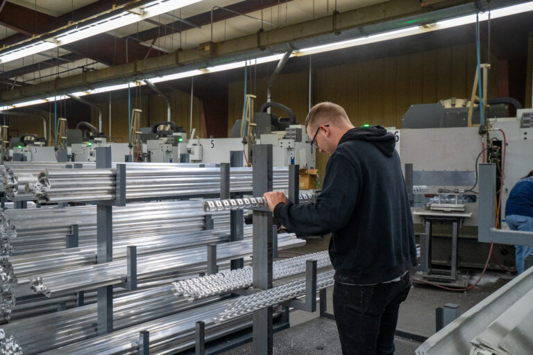 Productive Tool warehouse photos 24